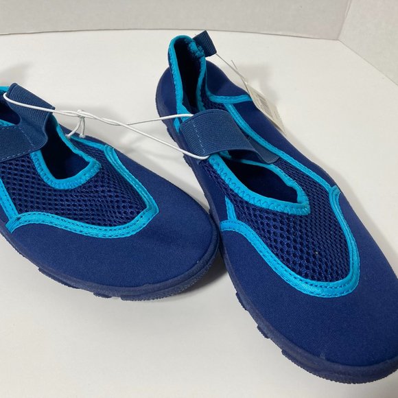 Water Beach Shoes Size 5/6 Navy Blue Slip on Shoes Athletech - Picture 12 of 14